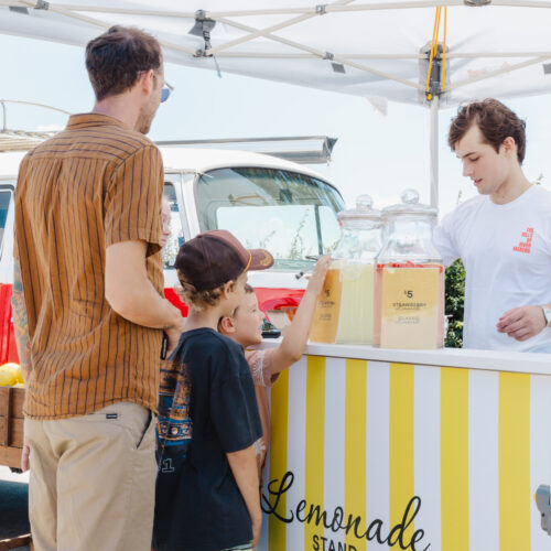 The Hills Lemonade Stand 03
